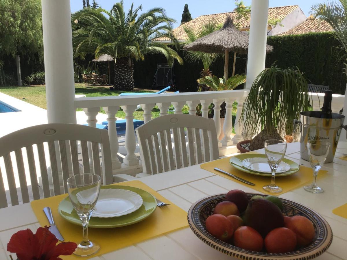 Villa Pinsapo Estepona Exteriör bild