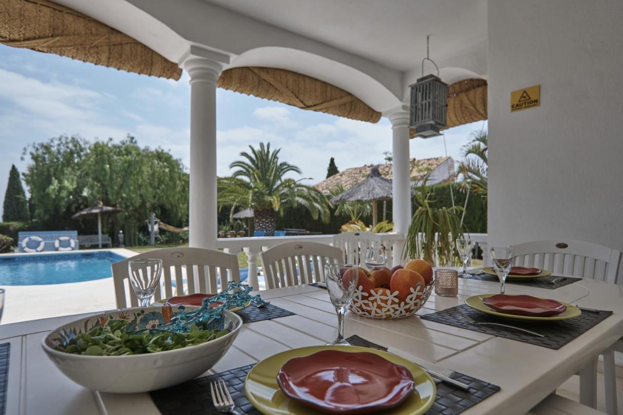 Villa Pinsapo Estepona Exteriör bild